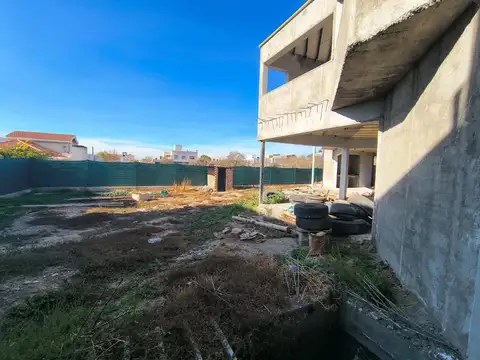 VENTA CASA  EN BARRIO PRIVADO ESTABLECIDO, MENDOZA