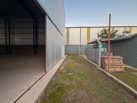 Galpon en Alquiler A Estrenar