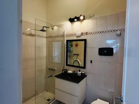 Depto Tipo Casa en Venta en Coghlan, USD 165.000