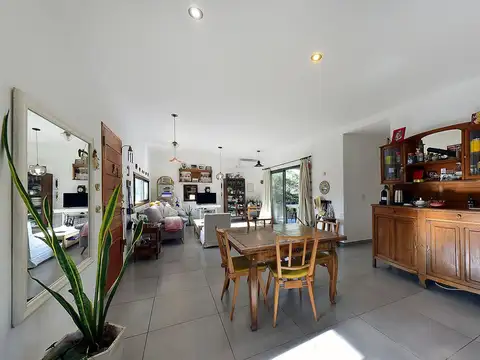 Barrio Santa Elena 1600