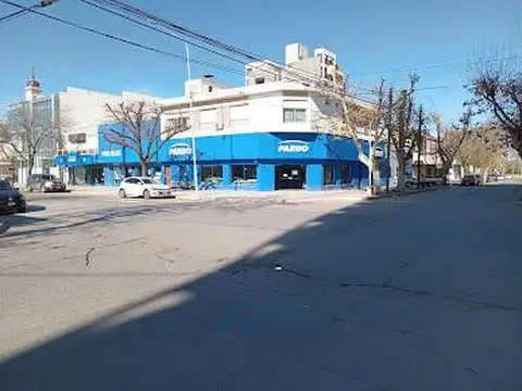 Local en Venta en Bell Ville, USD 1.248.000