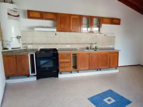 Casa en Alquiler al Oeste