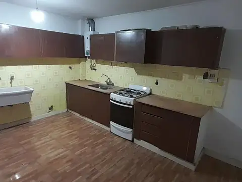 Departamento en Alquiler en Crisol Norte, $ 850.000