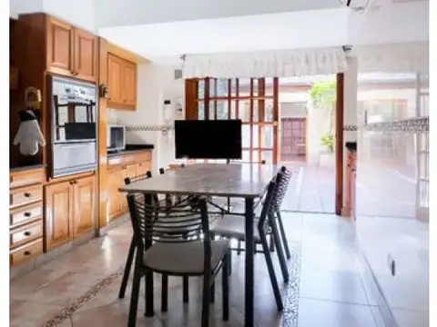 Depto Tipo Casa en Venta en Barracas, USD 250.000