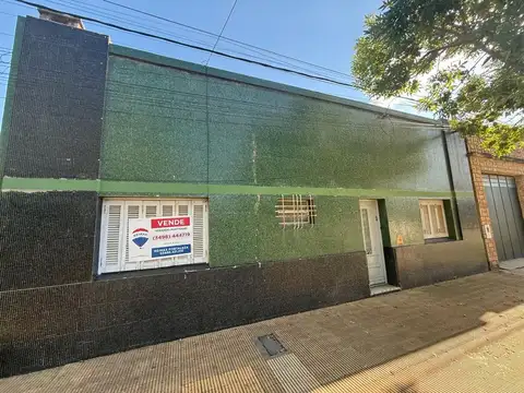VENTA CASA 3 DORMITORIOS EN MACROCENTRO