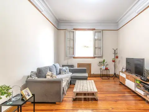 Avenida Rivadavia 7000