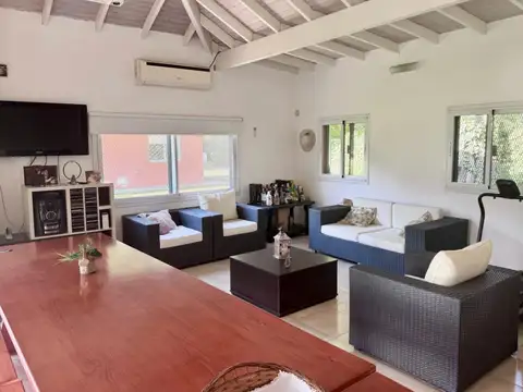 Casa en Venta de 5 dormitorios