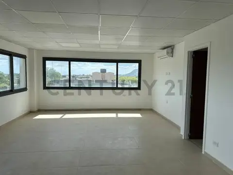 Oficina en Alquiler en Balcarce, $ 750.000