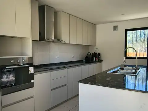 Casa en Venta en Chacras de Coria, USD 290.000