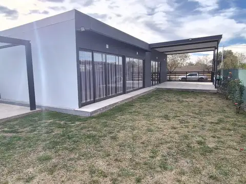 Casa en suelos de Tropero Coquimbito Maipú