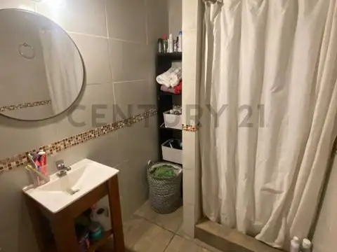 521 Entre 3 y 4 800, Piso 0