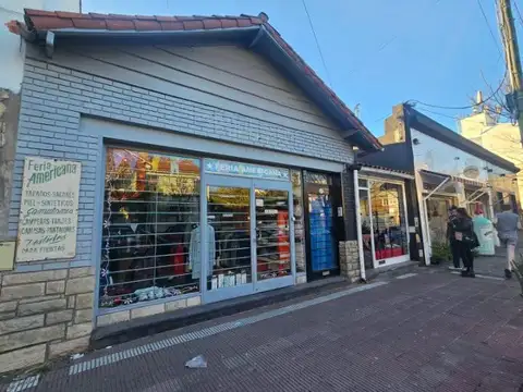 Venta en Block: 2 Locales más Casa en Planta Baja – Zona Chauvin – Mar del Plata