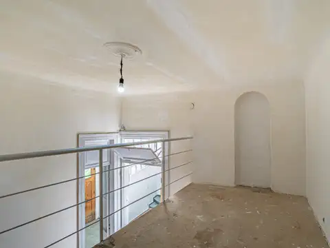 Depto Tipo Casa en Venta en Caballito, USD 105.000