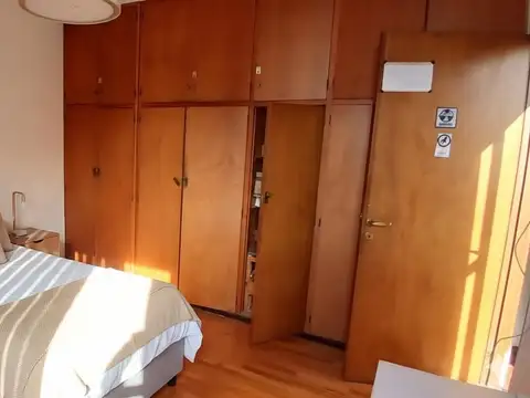 Departamento 6 ambientes con 3 baños