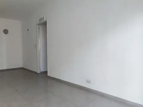 Alsina 209 , Piso 1