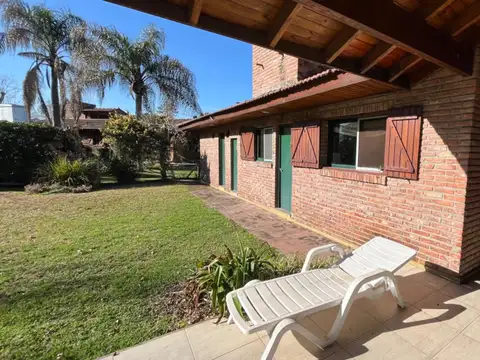 Casa en Alquiler de 3 dormitorios