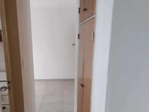 Departamento en Alquiler en Alberdi, $ 410.000