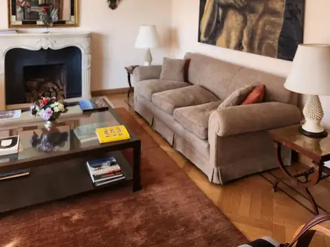 Departamento en Alquiler de 6 ambientes