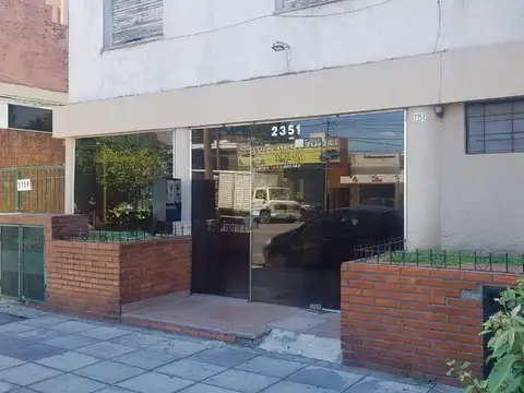 Venta 4 ambientes sobre luz  San Martin Centro