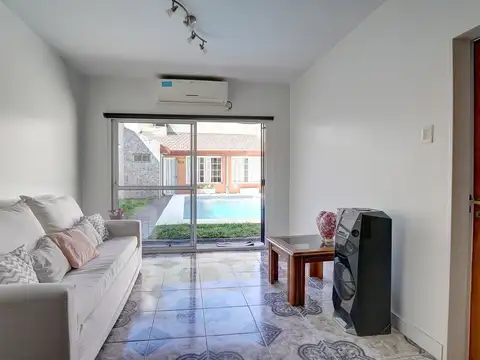Casa en Venta en Villa del Parque, USD 459.900