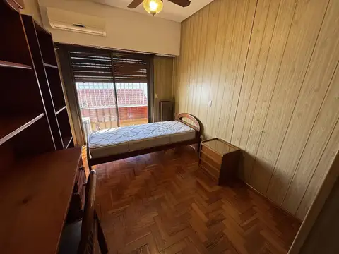 PH cuatro ambientes en Villa Dominico con patio y parrilla ACEPTA PERMUTA- Avellaneda en VENTA