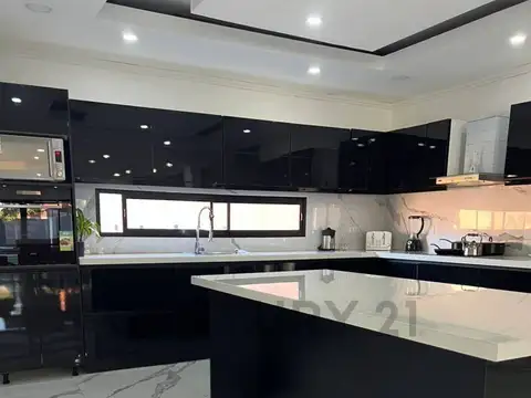 Casa en Venta 1 año