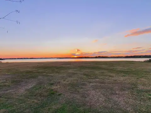 Barrio Muelles , Puertos del Lago ,  Escobar