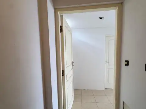 Departamento en Alquiler en Caseros, $ 480.000