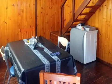 Hermosa cabaña 2 dormitorios y pileta en San Justo