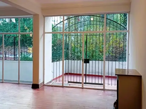 Departamento en Venta de 5 ambientes