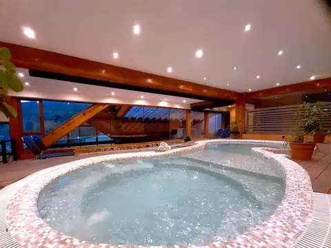 Venta  - Complejo turístico en Villa La Angostura