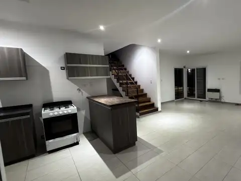 Casa en Alquiler al Norte