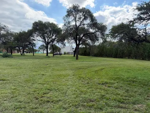 OPORTUNIDAD  LOTE 2000 metros EN CAUSANA ESCRITURA