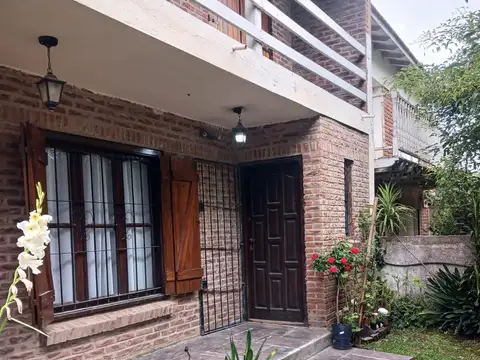 Dos casas Ubicadas en calle Necochea 426