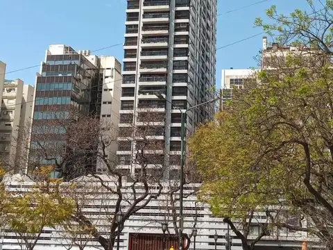VENTA TRES AMB EN SAN NICOLAS PISO ALTO VISTA ABIERTA UNICA!