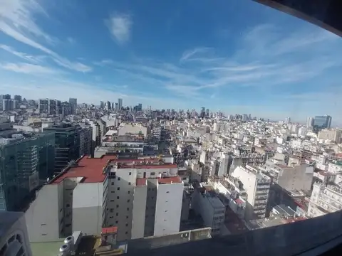 VENTA TRES AMB EN SAN NICOLAS PISO ALTO VISTA ABIERTA UNICA!