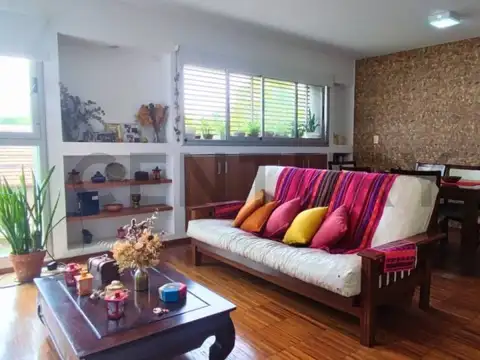 36 e/ 4 y 5 400, Piso 2° Piso