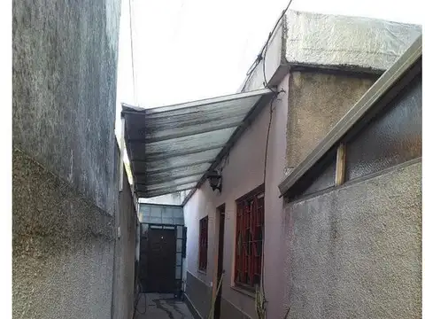 J Marmol 2300, Piso PB