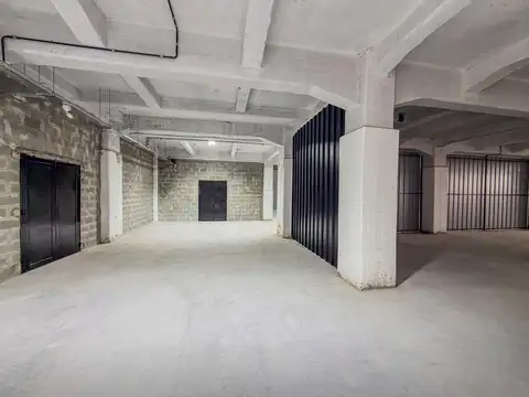 Alquiler- Baulera 50 m2 - Avellaneda - Centro Logistico
