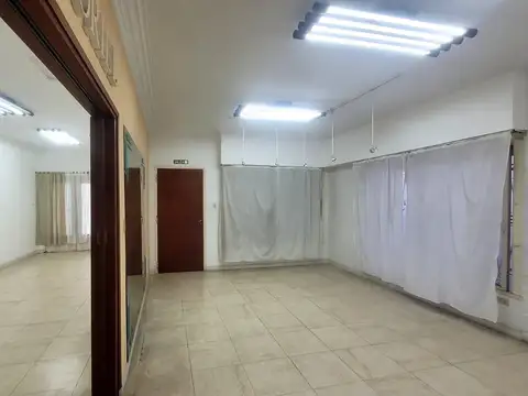 Oficina en Venta 51 años