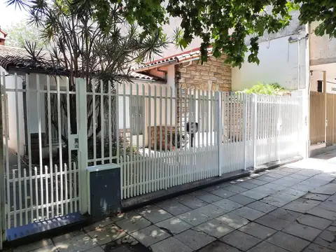 VENTA OFICINAS ( ideal coworking) 7 AMBIENTES CASEROS