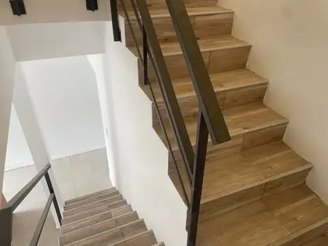 PH Dúplex 4 ambientes en alquiler en Morón Sur