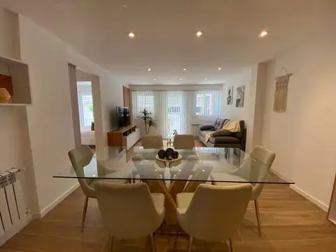 Departamento 3 ambientes a la calle balcon y vista al mar