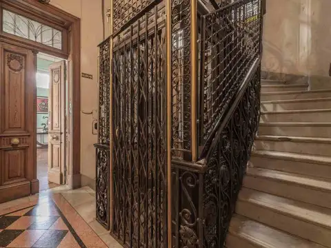 Departamento en Venta 85 años