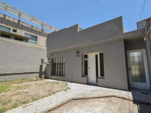 Casa en Venta en Banfield, USD 195.000