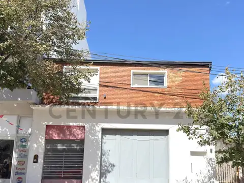 Hermoso PH céntrico , 2 dormitorios y jacuzzi –  Venado Tuerto