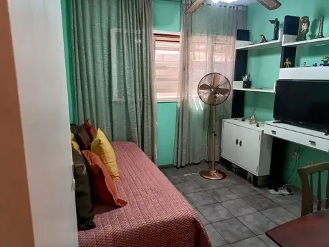 DPTO EN VENTA, CENTRO, 2 DORM. DON BOSCO 5to PISO