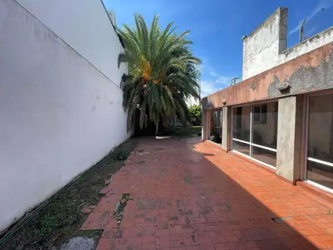 Terreno en Venta en Villa Sarmiento, USD 140.000