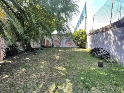 Terreno en Venta 42,75  mts Fondo