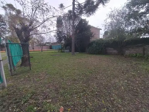 Lote en Hurlingham, cercado y con financiacion